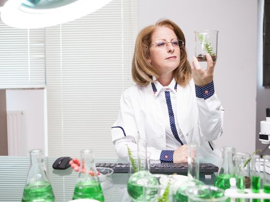 Jak biotechnologia rewolucjonizuje rynek produktów mlecznych: innowacje i trendy 2026
